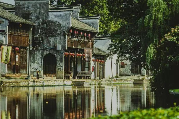上大学带书